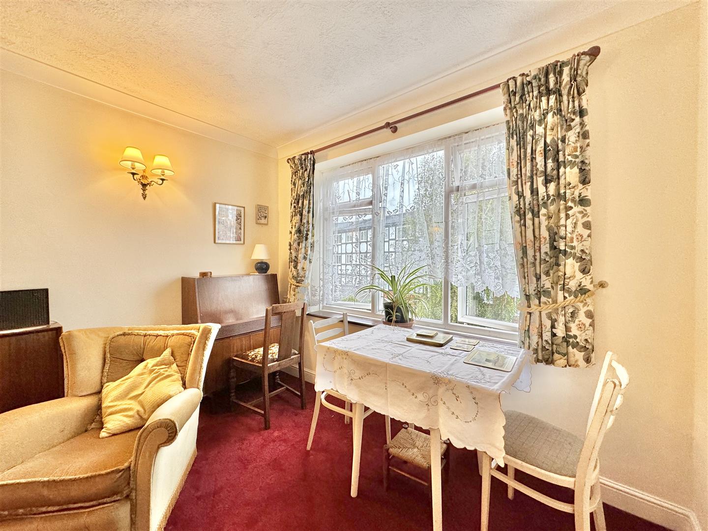 St. Helens Crescent, Hastings
